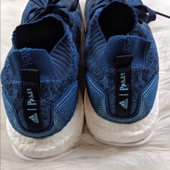 Ultraboost Parley men 10.5 - Picture 3 of 4